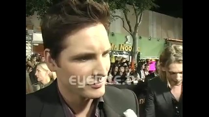 Peter Facinelli: My Kids are Team Edward - at the Twilight Saga New Moon Premiere 