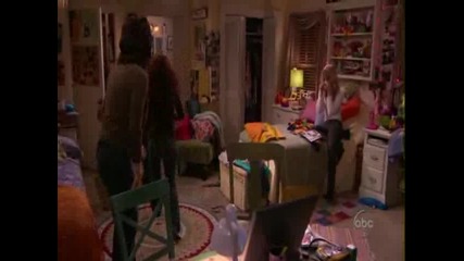 8 Simple Rules - 02x10 - Y M C A