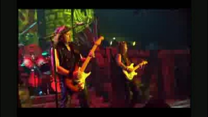 Iron Maiden - The Trooper (live Death On The Road) 