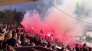 Феновете на Локо София куфеят след втория гол във вратата на Левски