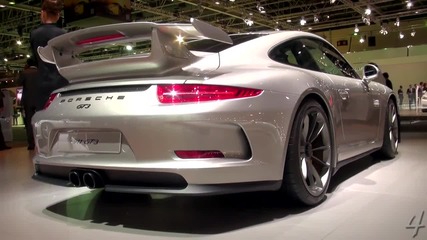 New Porsche 911 Gt3 – 2013 Dubai Motor Show