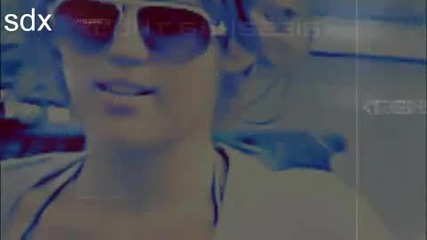 Miley Cyrus // Pyromania