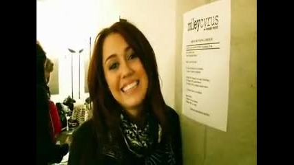 Miley Cyrus Live in London dekemvri 2009 part 5