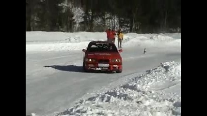 Drifts on Ice&snow 