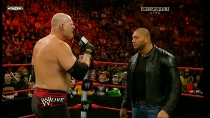 Batista говори за Rey Mysterio | Raw 23/11/09 |