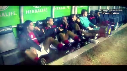 Ronaldinho - R10 King Is Back 2012