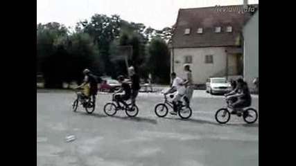 Супер трик с колела!