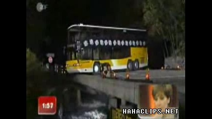 Този е луд - няма такава маневра! 