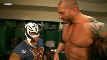 Smackdown 9/10/2009 Rey Mysterio & Batista [backstage]