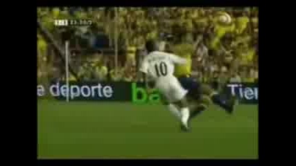 Robinho ни показва уменията си с топка