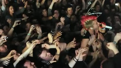 30 Seconds To Mars - Closer To The Edge 