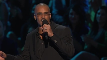 Alicia Keys - Girl on fire & New day * People's Choice Awards 2013