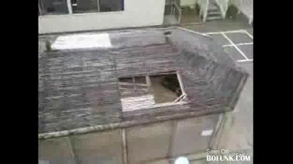 Голям скок и неуспешно приземяване