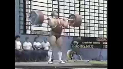 Leonid Taranenko 265.5 Wr Clean amp; Jerk [www.keepvid.com]