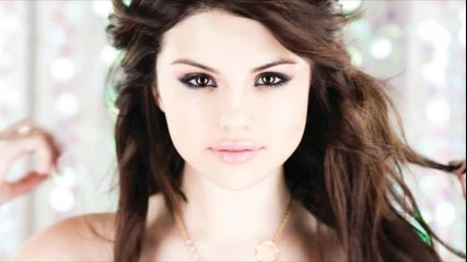 Selena Gomez & The Scene Winter Wonderland (full Song) - Hq 