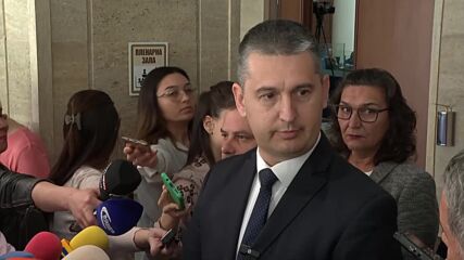 „Възраждане“ предлага пенсионеритe да получат 100 лева великденскa добавка
