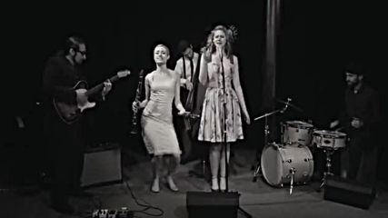 Hetty And The Jazzato Band - Tu Vuo Fa Lamericano