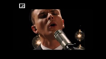 Hurts - Wonderful Life ( Mtv Live Session) 