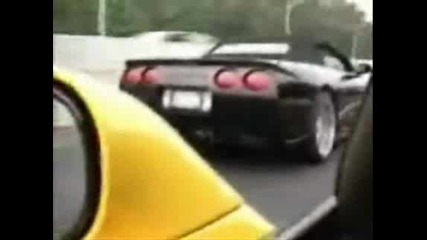 Chevrolet Corvette VS Ferrari HIGHWAY RACING