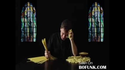 Holy Macaroni 