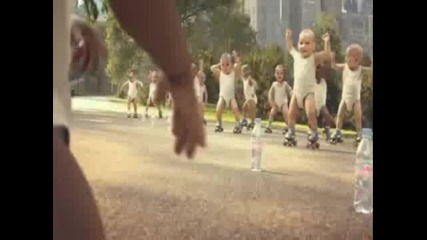 Michael Jackson babies dancing 
