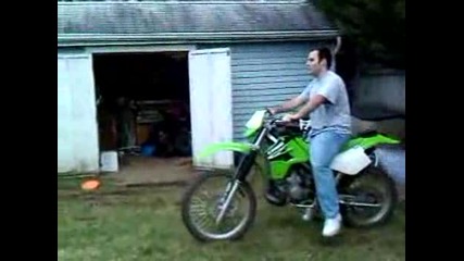 Expert Dirt Biker Pulls Incredible Stunt