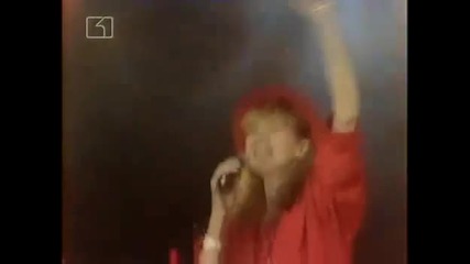 Rosica Kirilova - Ne zaklyuchvai v ramka lyubovta - ( Live ) - Melodia na godinata