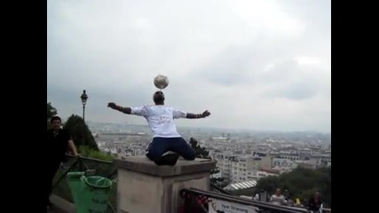 Unbelievable Freestyle Soccer Tricks [hq]