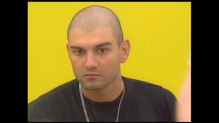 Big Brother 4 - Петър:Взимаш си корана и обратно в турция!