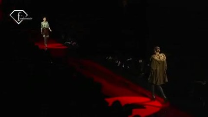 fashiontv Ftv.com - Shu Pei & Heloise Guerin - Models Woman Fall Winter 2010 