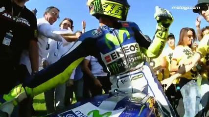 Rossi’s lap of honour /valencia 2015/