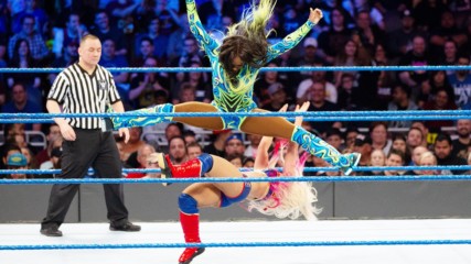 Alexa Bliss vs. Naomi - SmackDown Women's Title Match: WWE Elimination Chamber 2017 (Full Match WWE Network Exclusive)