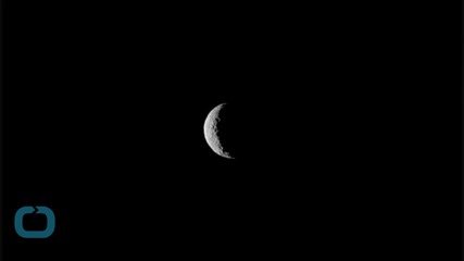 NASA Probe Gets Closer Look at Odd Patches on Dwarf Planet