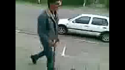 Видео000.3gp