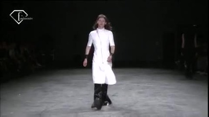 fashiontv Ftv.com - Paris Men Fw S S 2011 - Rick Owens Show 