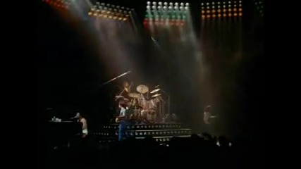 Queen - We are the champions, live