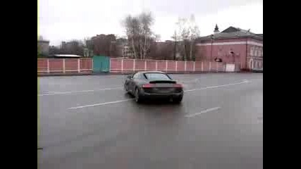 Audi R8 Пили Гуми
