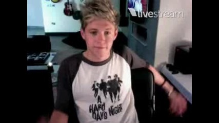 One Direction - Niall Horan - Twitcam - 12.08.13.