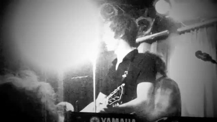Parachute - Strange World 