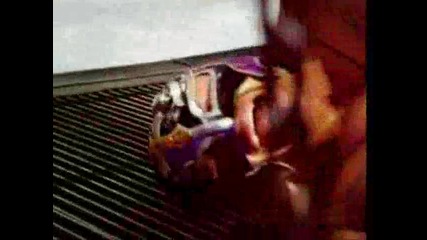klipa na Elimination Chamber
