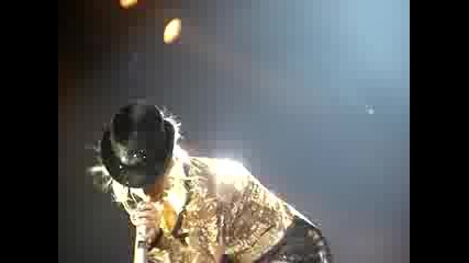 Christina Aguilera - Welcome Live