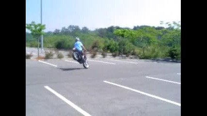 scooter stoppie