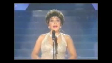 Shirley Bassey - Johnny One Note - History