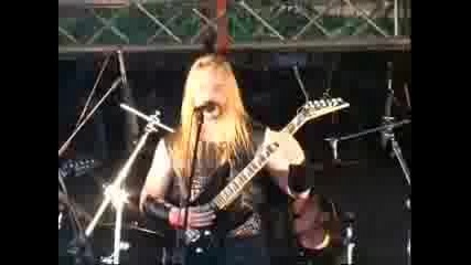 Metsatoll - Lahinguvaljal naeme (live)