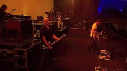 Foo Fighters - Let it Die (live)