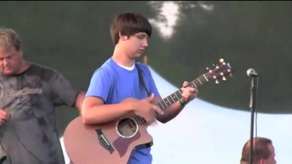 15 годишен - Невероятно изпълнение на китара