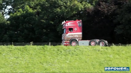 Scania R500 V8