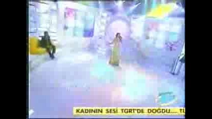 Ebru Gundes - Tovbekar Live