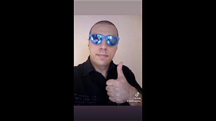 Vid_71060709_114205_649.mp4