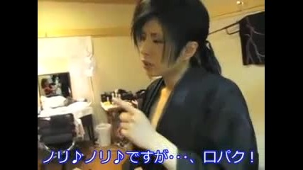Gackt backstage - Funny 